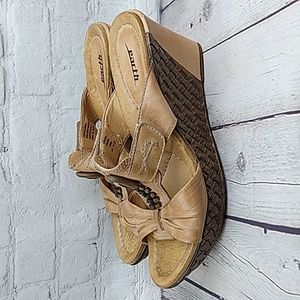 Earth Eden Leather Comfort Heels Shoes Size 10 B